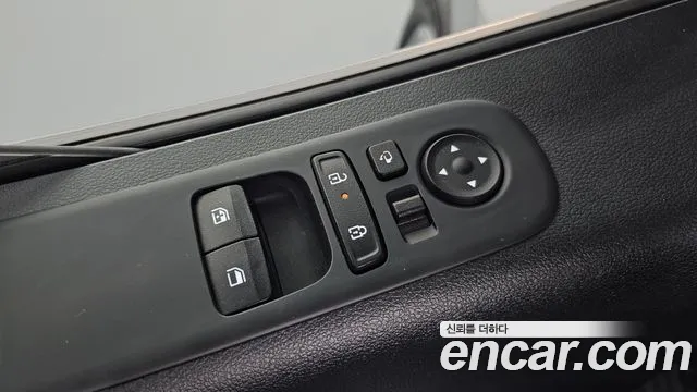Hyundai Staria — Фото автомобиля 13