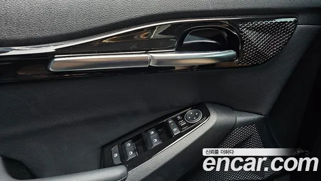 Kia Seltos — Фото автомобиля 16