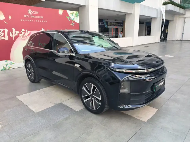 Li Auto L6 — Фото автомобиля 3