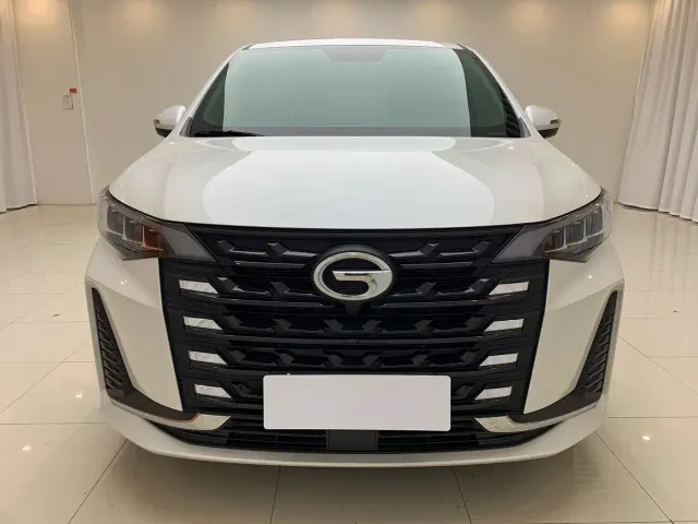 GAC Trumpchi M6 — Фото автомобиля 2