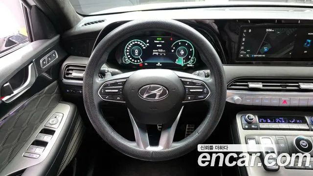 Hyundai Palisade Palisade Дизель 2.2 2WD — Фото автомобиля 13