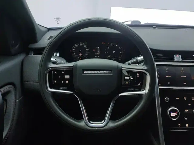 Land Rover Discovery Sport — Фото автомобиля 15