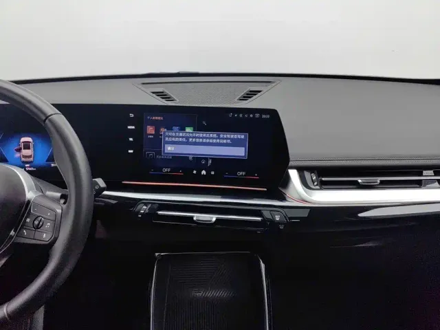 BMW X1 — Фото автомобиля 12
