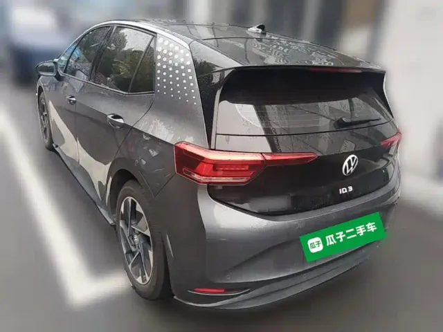 Volkswagen ID.3 — Фото автомобиля 6