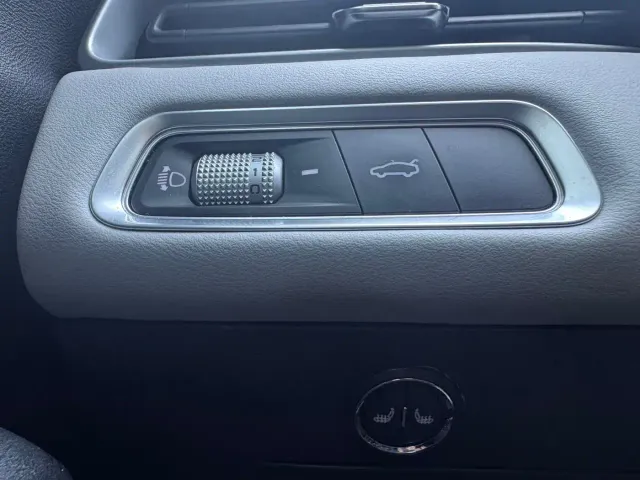 Geely Emgrand — Фото автомобиля 10