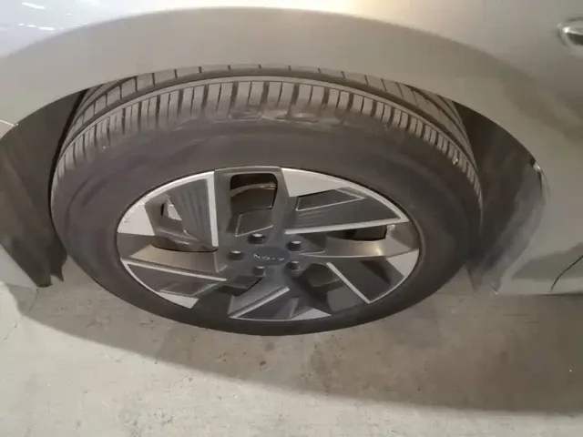 GAC Aion S Plus — Фото автомобиля 22