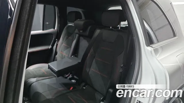 Mercedes-Benz GLB-Class — Фото автомобиля 10