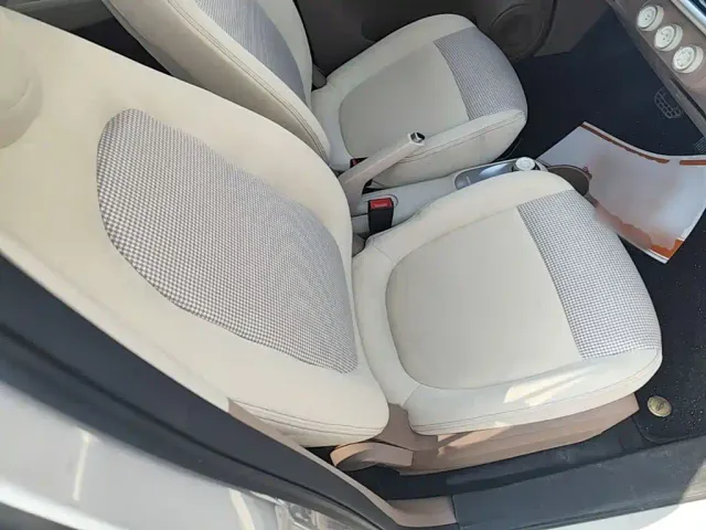 Wuling Hongguang Mini EV — Фото автомобиля 24