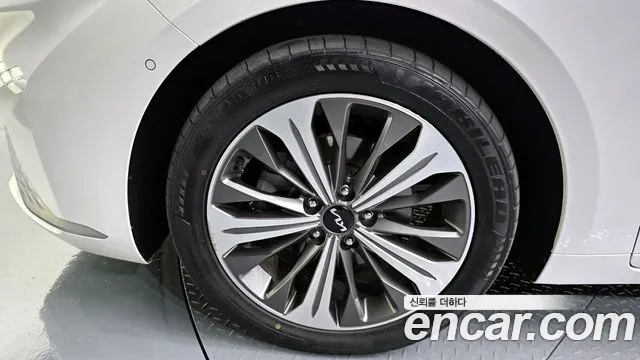 Kia K8 Noblesse — Фото автомобиля 4