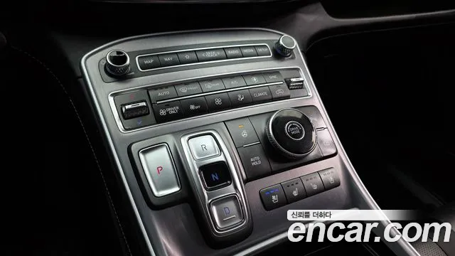 Hyundai Santafe Новый Santa Fe — Фото автомобиля 9