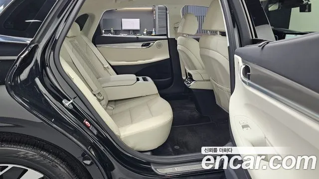 Hyundai Grandeur — Фото автомобиля 4