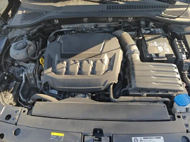 Volkswagen Passat — Фото автомобиля 10