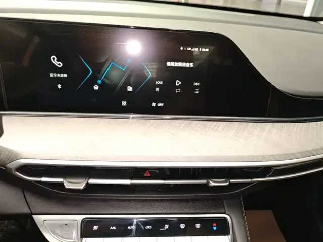Changan Eado — Фото автомобиля 12