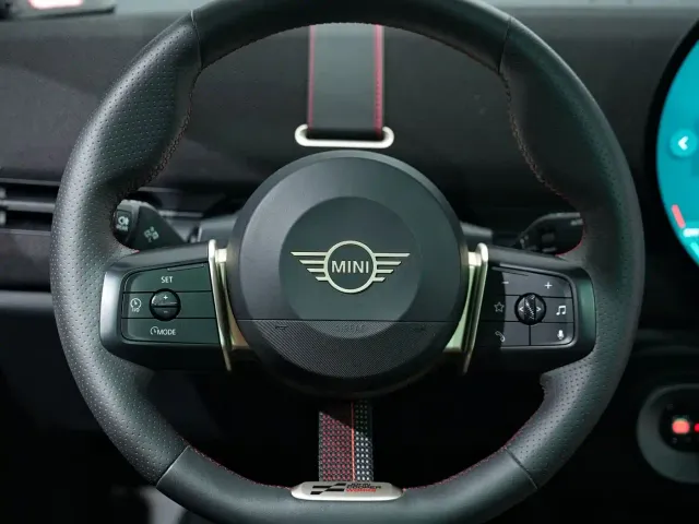 MINI Electric ACEMAN — Фото автомобиля 10