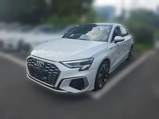 Фотография автомобиля — Audi A3