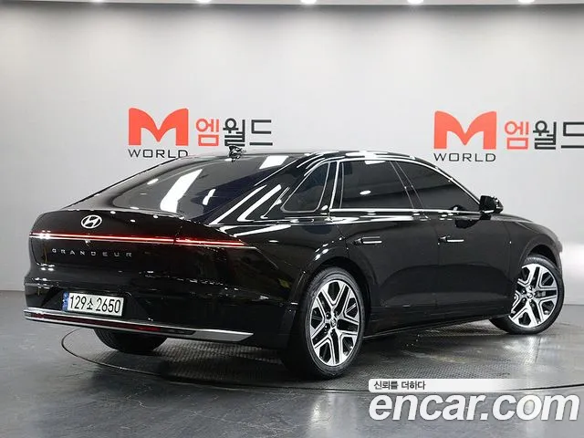 Hyundai Grandeur GN7 — Фото автомобиля 3
