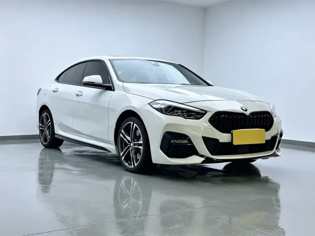BMW BMW 2 Series (Import) 2021 225i 4-Door Gran Coupe M Sport Shadow Edition — Фото автомобиля 3