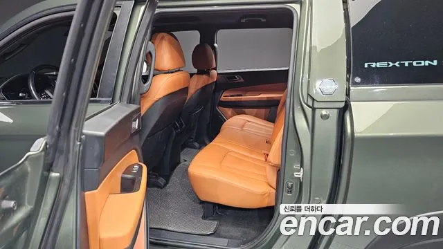 KG_Mobility_Ssangyong Rexton Новый Rexton Sport Khan Дизель 2.2 4WD — Фото автомобиля 11