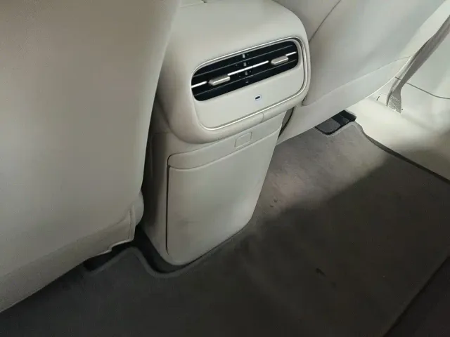 IM Motors LS6 — Фото автомобиля 6