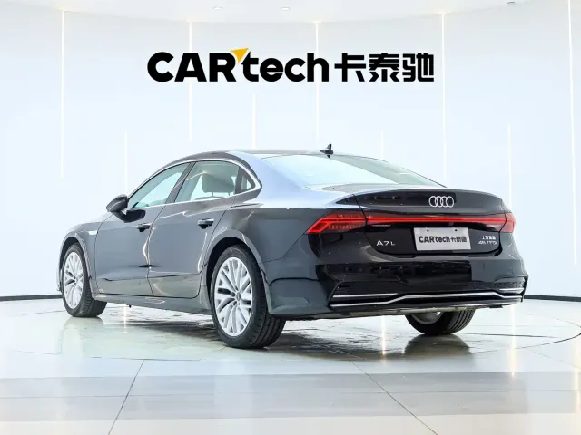 Audi A7L — Фото автомобиля 5