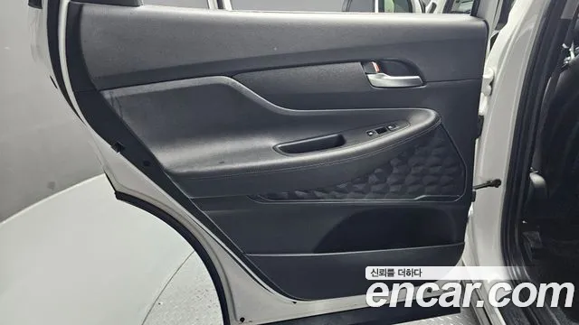 Hyundai Santa Fe Santa Fe (New) — Фото автомобиля 25