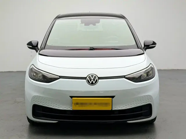 Volkswagen ID.3 — Фото автомобиля 2