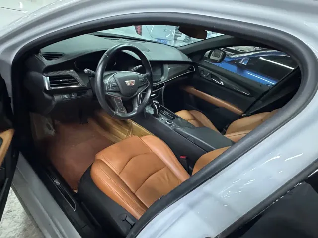 Cadillac CT6 — Фото автомобиля 10
