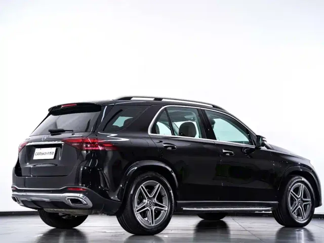 Mercedes-Benz GLE-Class — Фото автомобиля 6