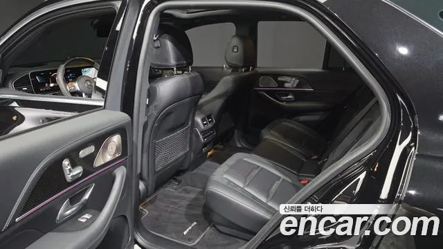 Mercedes-Benz GLE-Class — Фото автомобиля 7