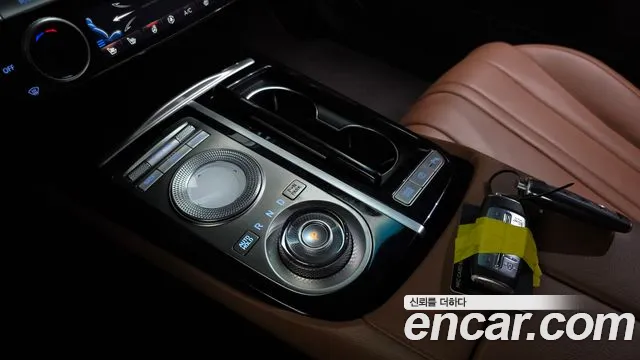 Genesis G80 Бензин 2.5 турбо 2WD — Фото автомобиля 9