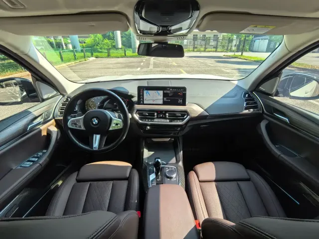 BMW BMW X3 2023 xDrive30i Leading M Night Package — Фото автомобиля 16