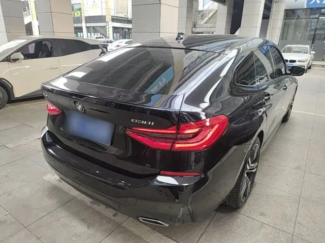 BMW 6 Series Gran Turismo — Фото автомобиля 6