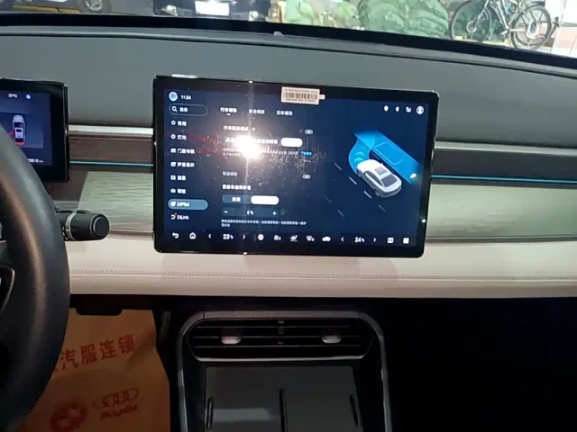BYD Seal 05 DM-i — Фото автомобиля 4