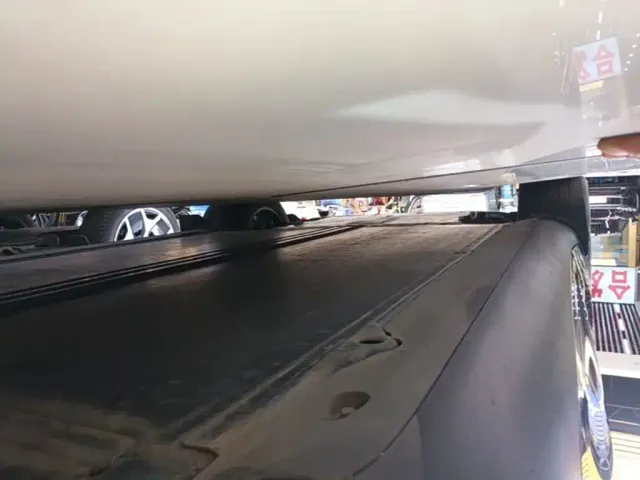 Tesla Model Y — Фото автомобиля 21
