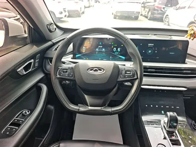 Chery Tiggo 8 PLUS — Фото автомобиля 10