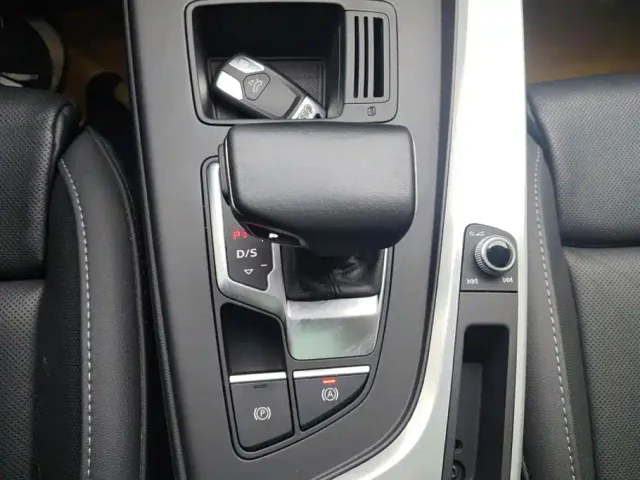 Audi Audi A4L 2022 40 TFSI Fashion Dynamic — Фото автомобиля 16