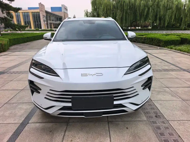 Фотография автомобиля — BYD Song PLUS