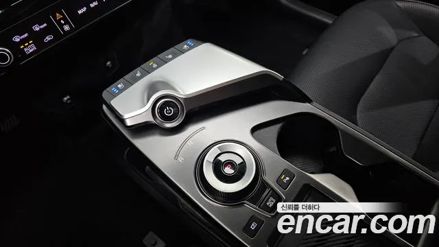 Kia EV6 — Фото автомобиля 9