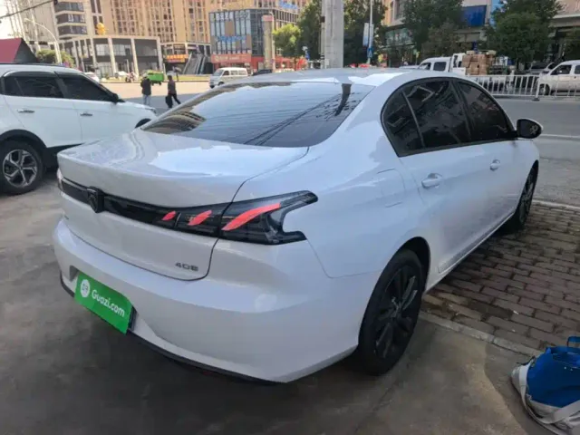 Peugeot 408 — Фото автомобиля 6