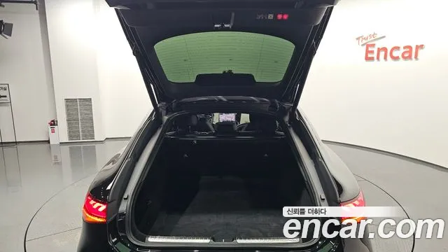 Mercedes-Benz EQS — Фото автомобиля 29