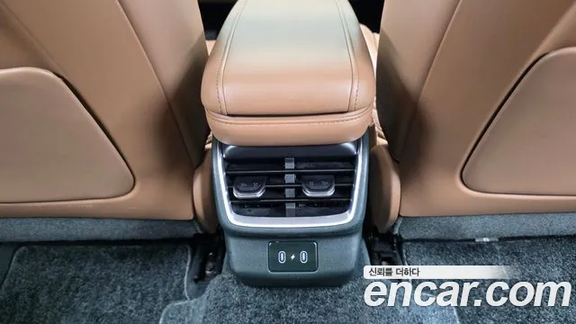 Hyundai Grandeur GN7 — Фото автомобиля 19