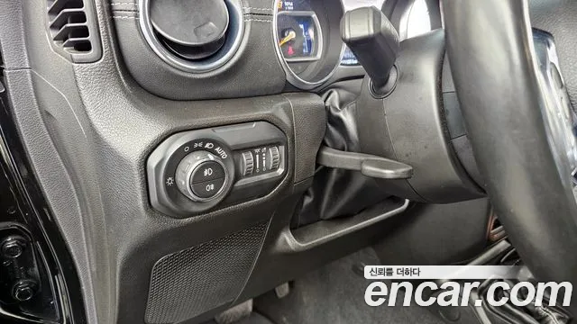 Jeep Wrangler Wrangler (JL) — Фото автомобиля 18