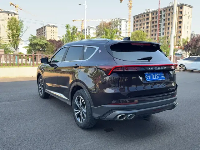 Jetour X70 Plus — Фото автомобиля 6
