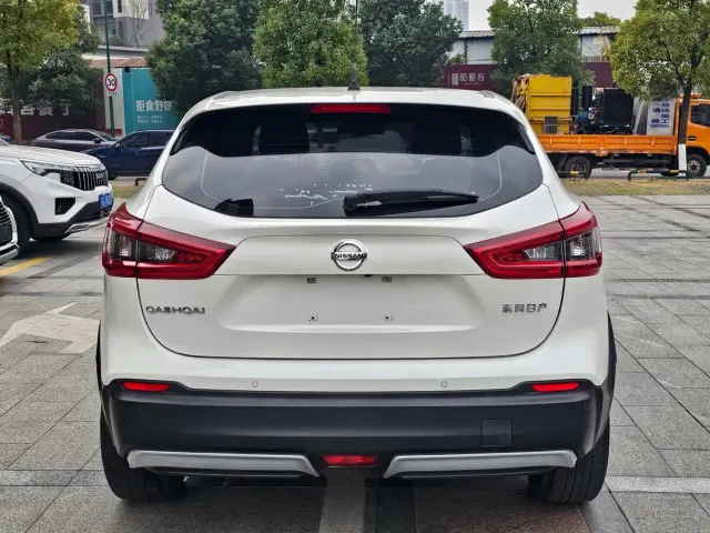 Nissan Qashqai — Фото автомобиля 9