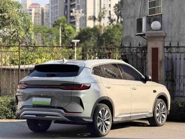 BYD Song PLUS — Фото автомобиля 4