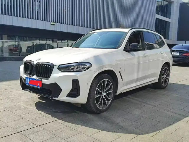 Фотография автомобиля — BMW X3