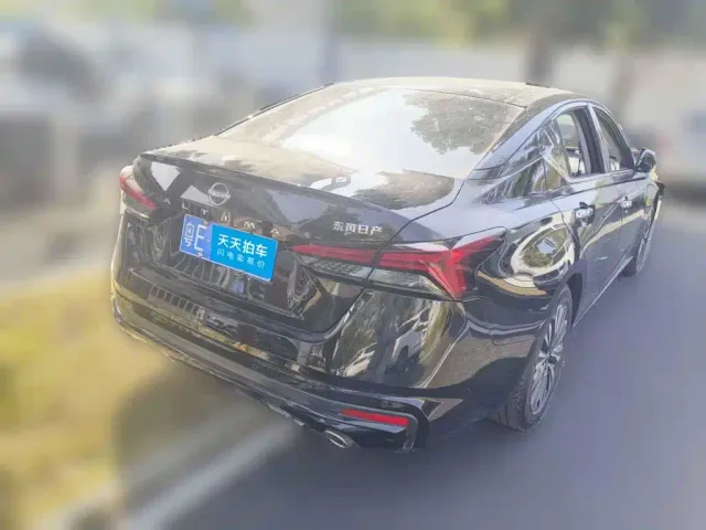 Nissan Teana — Фото автомобиля 2