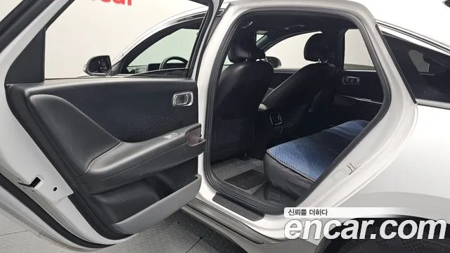Hyundai Ioniq6 — Фото автомобиля 12
