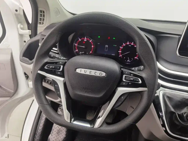 Iveco Juxing — Фото автомобиля 11