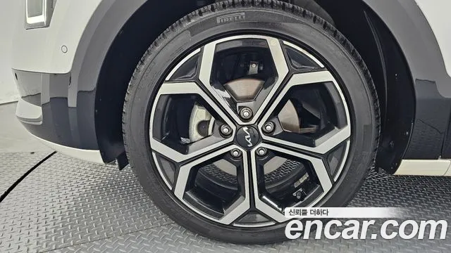Kia Niro The All New — Фото автомобиля 5